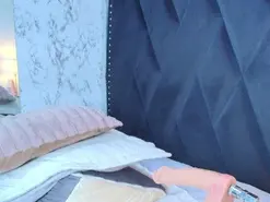 Amateur Sex Cam of Naia_x