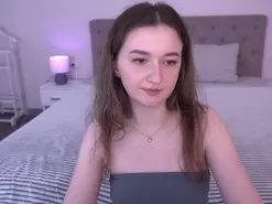 Amateur Live Sex of CyrenaLuxe