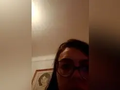 Amateur Adult Webcam of VeronicaYoung