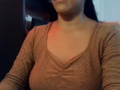 Amateur Free Live Porn of sofia_brunni