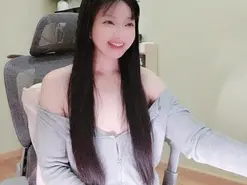 Amateur Live Sex Cam of nery_asian