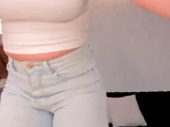 Amateur Nude Webcam of SophieBarnett