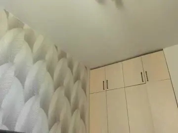 Bongacams Free Porn Cam of Bambiiiii