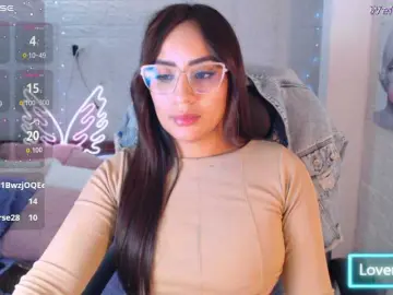 Bongacams Free Porn Cam of paulinagalvis2700
