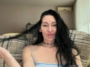 Bongacams Sex Chat of KorolevaQween000