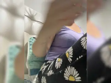 Bongacams Live Sex Cam of karlacortes1