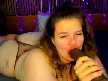 Bongacams Adult Webcam of LittleNicolee