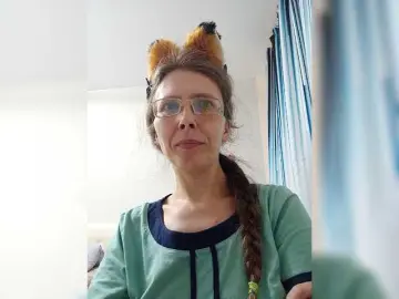 Bongacams Live Sex Cam of -queen-margo-