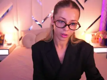 Bongacams Live Sex of LoveeDove