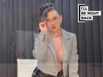 Bongacams Watch Live Sex Cams of AliceHarper1