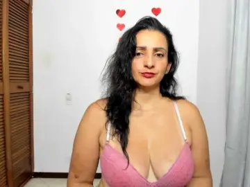 Bongacams Free Live Porn of sweetsofia5