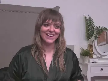 Bongacams Live Sex Cam of ZoeSkye
