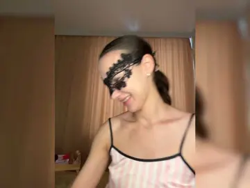 Bongacams Sex Chat of U-Moni