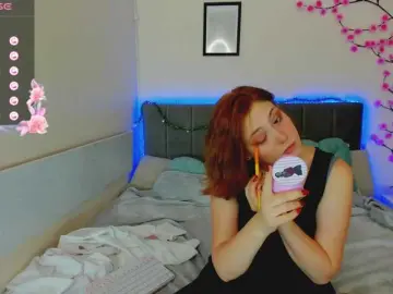 Bongacams Adult Webcam of DellaRowwe