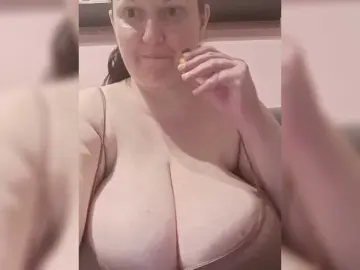 Bongacams Nude Webcam of LadyAlma