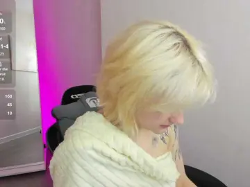 Bongacams Free Porn Cam of LunaaBee