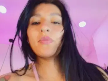 Bongacams Live Sex Cam of Melannyy--