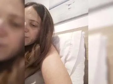 Bongacams Nude Webcam of Lauflor