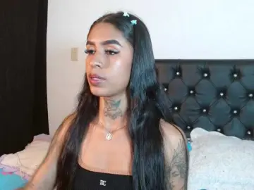Bongacams Sex Cam of ameliejoness17