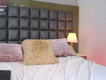Bongacams Best live sex cam show of LunaHill
