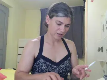 Bongacams Free Porn Cam of MercyLoves