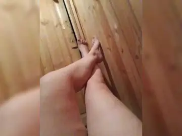 Bongacams Free Porn Cam of StacyMilk
