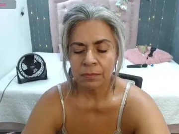 Bongacams Private Sex Chat of lalisha-96