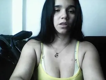 Bongacams Best live sex cam show of XiomaraSmith4