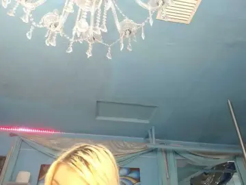 Bongacams Live Sex Cam of adrianna_fox