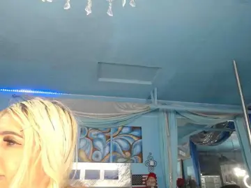 Bongacams Live Porn of adrianna_fox