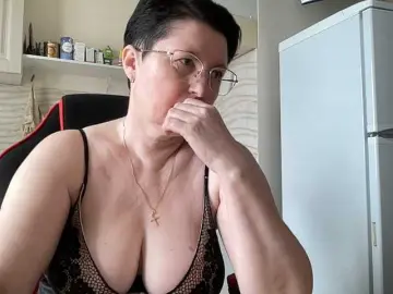 Bongacams Live Sex of HotMilfPussy