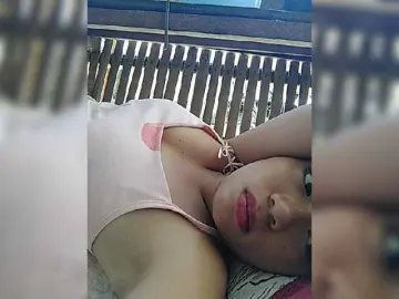 Bongacams Sex Chat of XXhornywetprincess99XX