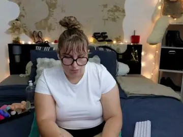 Bongacams Best live sex cam show of ElvinnaLaFrancaise