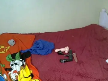 Bongacams Free Porn Cam of PetiteKitty