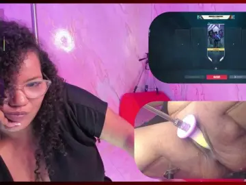 Bongacams Best Webcam of MhiaRey