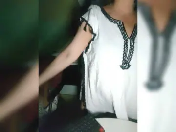 Bongacams Free Live Porn of Bessandkaty55