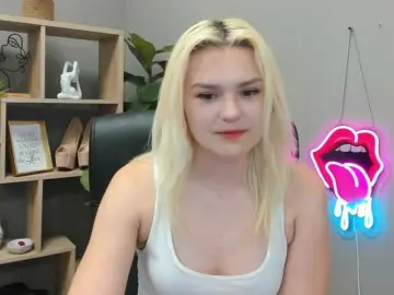 Bongacams Adult Video Chat of SweetLilyxo
