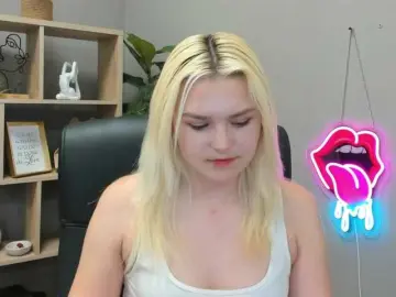 Bongacams Adult Webcam of SweetLilyxo