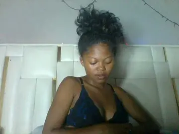 Bongacams Nude Webcam of Laluna2