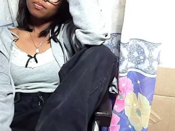 Bongacams Sex Cam of Natalie-Luxa