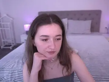 Bongacams Adult Video Chat of CyrenaLuxe