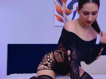 Bongacams Free Porn Cam of KissInferno