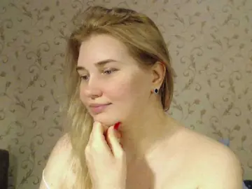 Bongacams Live Sex Cam of MissLilyAbrams
