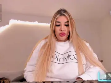 Bongacams Watch Live Sex Cams of SophiePalmer