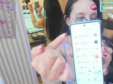 Bongacams Live Sex Cam of Athenaa-tay