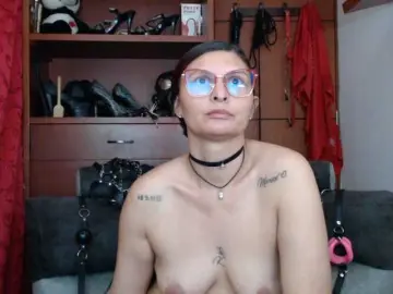Bongacams Adult Webcam of sachaclinford
