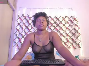 Bongacams Nude Webcam of naughtyebonyy