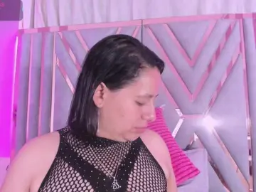 Bongacams Sex Chat of adri-rivera