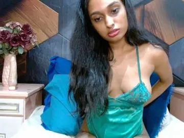 Bongacams Live Porn of LusciousIndian