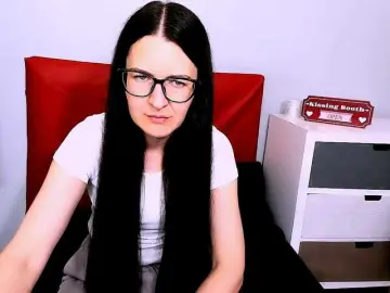 Bongacams Watch Live Sex Cams of NadiaAmore